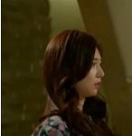 맨 가방 어디껀지아시는분 ㅠㅠ 꽃무늬<b>쟈</b><b>켓</b>입고나왓을때 맷던 가방요