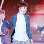 [EXO] 갓<b>챠</b>에서 푼 경수사진..