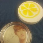 [exo] 백현이 립밤 <b>촉촉</b>할상 ㅋㅋ