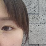 왼쪽 <b>눈물점</b>