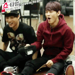 [CHEN] 종대야 <b>모자</b>벗을때 예고쫌~~~ㅠㅠ
