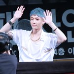[EXO] 레이의 <b>파란</b>머리