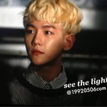 [EXO] <b>비쥬얼</b>구멍은 첸이아니라 백현이지;