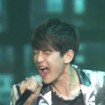 [백현] 왓!!!!!!!!!!<b>이즈</b>!!!!!럽!!!!!!!