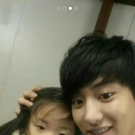 [찬열] <b>오크</b>벨리사장딸이랑셀카