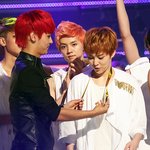 [시우민] 시우민 <b>인맥</b>짤 