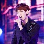 [백현] 허니비 <b>밀크</b>보이로도 벅차서 다른건 안사려했는데 폴라 진짜...