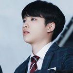 [EXO] 디오 어깨넓고 <b>키</b>컸으면