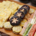 역시 여자가 차려야 제맛이야.