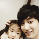 [EXO] 나이거 애기 <b>멱살</b>잡히는건줄..