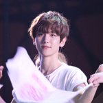 [백현] 백현이머리은<b>발도</b>좋은데이머리다시...해줘요