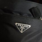 <b>프라다</b>가방