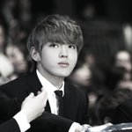 [크리스] 크리스는 정말 따뜻한 <b>사람인</b> 걸