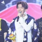 [백현] 여기 분위기 되게 좋다ㅠㅠ