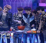 [exo] exo-<b>k</b> 와 exo-m의 차이(고전주의)