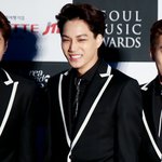 [카이] 인어들 일코 <b>vs</b> 엑밍아웃 둘중 모하고잇어!? ㅋㅋㅋㅋ