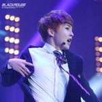 [시우민] 나 왜 이제봄..