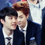 [EXO] 슈밍팬도 디오좋아하고 디오팬도 슈밍좋아함