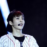 [시우민] ceci cela 여기 홈 오픈함