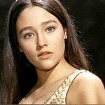 [EXO] 여신중의 여신은 <b>올리비아</b>핫세아닌가여