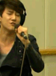 [EXO] <b>수호</b> 노래할때 얼굴 막쓰지?