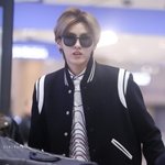 [크리스] 비서들 <b>희수</b>형 공항 고화질 사진 올릴게1