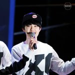 [도경수] 우리 됴 살 뺀듯