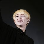 금발에서 다시 염색한 온유