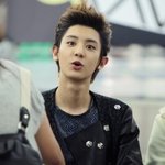 [찬열] 이 <b>사진</b> 너무 귀여워ㅠ