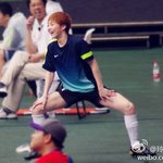 [시우민] 허허헐..우민이 <b>꿀벅지</b>