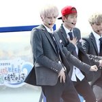 [EXO] 센 <b>인상</b> 쓰는거..
