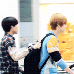 [카이] 김종인 <b>가방</b>집착ㅋㅋㅋ