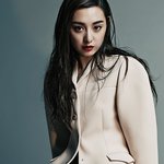 이목구비가 화려한 <b>유라헬</b>