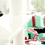 [카이] 종인이 <b>리본</b>묶는거 못해요???