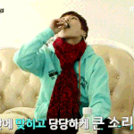 [시우민] 쇼타임에나온미니<b>머플러</b> 니니가했었었음!