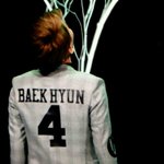 [백현] 뒷모습봐......뒷<b>통수</b>귀엽..어깨.....설렘