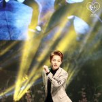 [시우민] 이거봐~~<b>민석</b>아~~ 조명짱