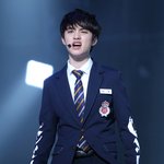 [도경수] 경수손에<b>힘줄</b>봐ㅠㅠㅜㅠㅜ오빠ㅠㅜ