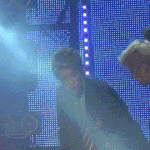 [백현] 백현세훈 으르렁 손잡는 안무 <b>무대들</b>