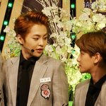 [시우민] 민석이가 백현이 위에서 아래로 쳐다본 이유