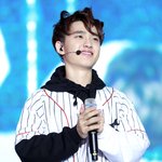 [도경수] 얼굴이 살린 <b>헤어</b>스타일