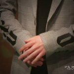 [시우민] 조그마한 <b>손</b>..