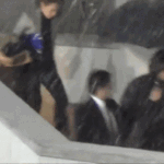 [시우민] <b>연예</b>예술상 멋진오빠의 걸음