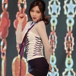 턱이 무지하게 갸름한 <b>조현영</b>