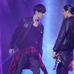 [EXO] <b>와니</b>네우리레이한테왜그러냐