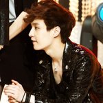 [EXO] 레이가 비주얼<b>구멍</b>이아닌이유
