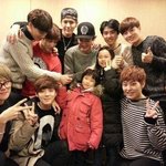 [시우민] <b>준수</b>친구준영이랑 단체샷 또다른고!