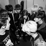 [exo] 오늘 가온차트 가시는분드으을