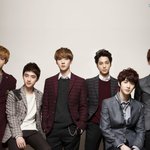 [EXO] 이 사진 가족사진 같아