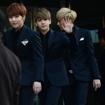 [시우민] [포토] 시우민-백현, '인사는 <b>시크</b>하게~